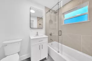 1721 N 16th Ct, Hollywood, FL 33020 - Photo 20