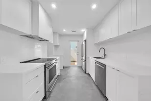 1721 N 16th Ct, Hollywood, FL 33020 - Photo 10
