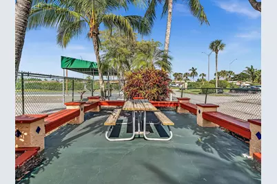 6570 Royal Palm Boulevard #206j, Margate, FL 33063 - Photo 32