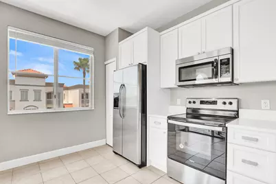 11037 Legacy Boulevard #302, Palm Beach Gardens, FL 33410 - Photo 10