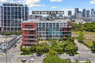 1749 NE Miami Ct, Miami, FL 33132 - Photo 24