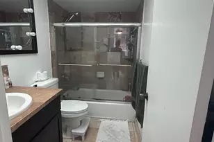 7300 NW 17th St, Plantation, FL 33313 - Photo 4
