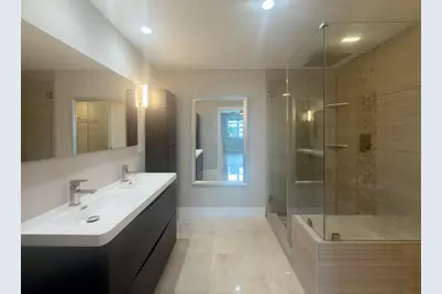 7900 Harbor Island Drive #622, North Bay Village, FL 33141 - Photo 30