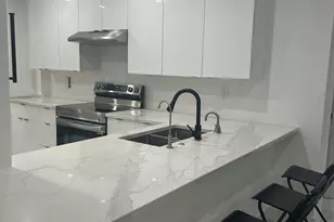 7472 La Paz Blvd, Boca Raton, FL 33433 - Photo 1