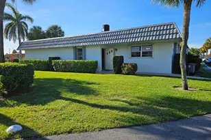 2886 E Fernley Dr Dr E, West Palm Beach, FL 33415 - Photo 1