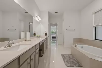 12140 Watermark Way, Parkland, FL 33076 - Photo 20