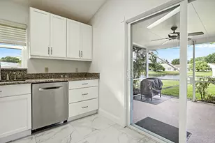 7852 Lake Champlain Ct, Delray Beach, FL 33446 - Photo 10