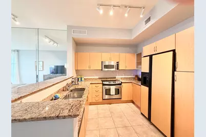 804 E Windward Way #Ph15, Lantana, FL 33462 - Photo 6