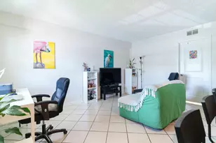 2660 NE 8th Ave, Wilton Manors, FL 33334 - Photo 10