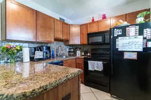 2660 NE 8th Ave, Wilton Manors, FL 33334 - Photo 8