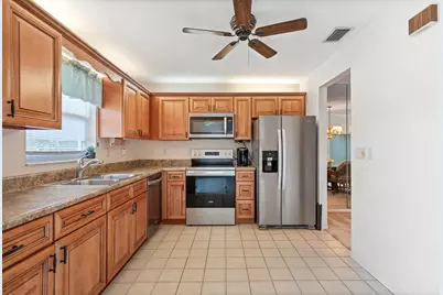3184 SW Sunset Trace Circle, Palm City, FL 34990 - Photo 10