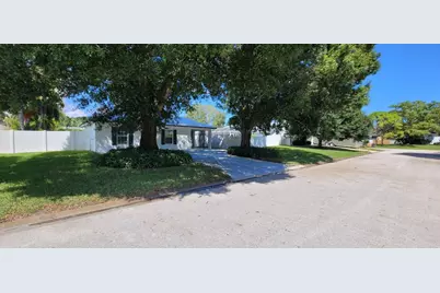 1616 SW 20th St Street SW, Vero Beach, FL 32962 - Photo 48