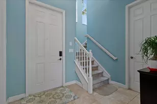 82 Stoney Dr, Palm Beach Gardens, FL 33410 - Photo 2