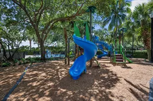 82 Stoney Dr, Palm Beach Gardens, FL 33410 - Photo 38