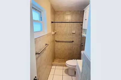 8136 NW 21st Court, Sunrise, FL 33322 - Photo 10