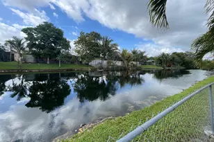 8136 NW 21st Ct, Sunrise, FL 33322 - Photo 36