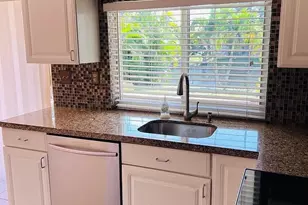 8136 NW 21st Ct, Sunrise, FL 33322 - Photo 4