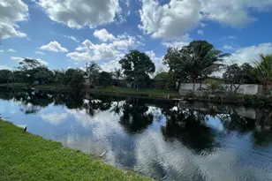 8136 NW 21st Ct, Sunrise, FL 33322 - Photo 34