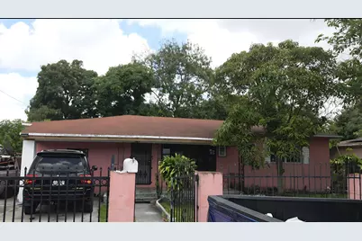 1165 NW 108th Terrace, Miami, FL 33168 - Photo 2