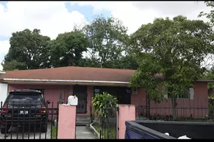1165 NW 108th Terrace, Miami, FL 33168 - Photo 2