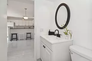 564 Springdale Cir, Palm Springs, FL 33461 - Photo 6