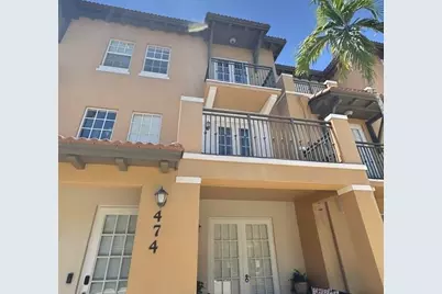 474 SW 147th Avenue, Pembroke Pines, FL 33027 - Photo 2