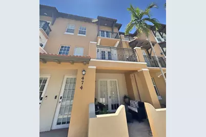 474 SW 147th Avenue, Pembroke Pines, FL 33027 - Photo 2