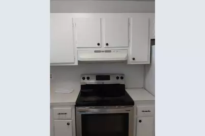 8460 Sunrise Lakes Boulevard, Sunrise, FL 33322 - Photo 26