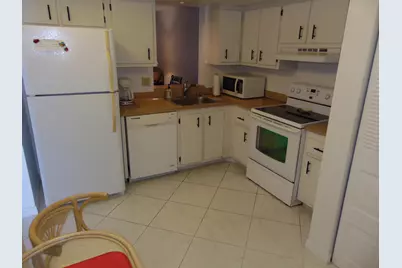 7640 NW 18th Street #401, Margate, FL 33063 - Photo 26