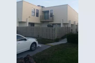 1604 Shaker Circle, Wellington, FL 33414 - Photo 2