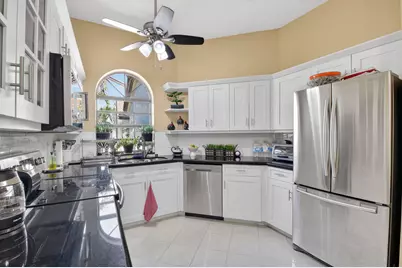5235 Europa Drive #Apt L, Boynton Beach, FL 33437 - Photo 18