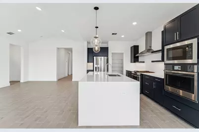10128 NW Field Flower Trail, Port Saint Lucie, FL 34987 - Photo 20