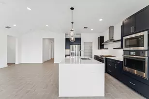 10128 NW Field Flower Trail, Port Saint Lucie, FL 34987 - Photo 20