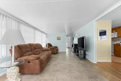 8630 SW 21st Court, Davie, FL 33324 - Photo 10