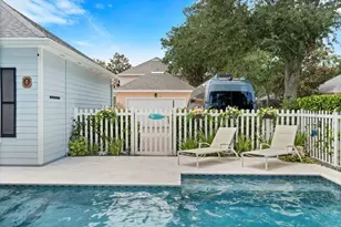 292 Marlberry Cir, Jupiter, FL 33458 - Photo 42