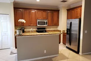 356 W Thatch Palm Cir, Jupiter, FL 33458 - Photo 2