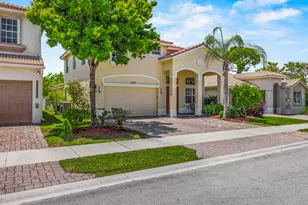 5040 SE Graham Dr, Stuart, FL 34997 - Photo 2