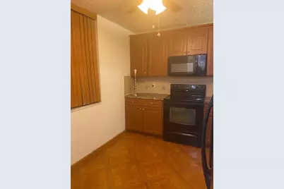 2830 Somerset Drive #408n, Lauderdale Lakes, FL 33311 - Photo 6