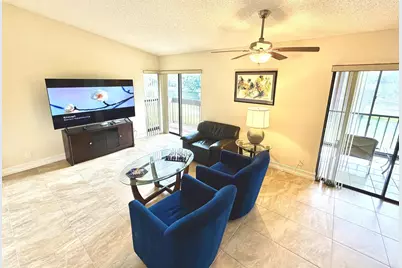 5055 Oakhill Lane #221, Delray Beach, FL 33484 - Photo 8