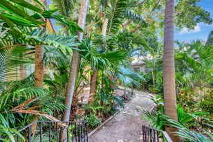 1446 Lenox Ave., Miami Beach, FL 33139 - Photo 20