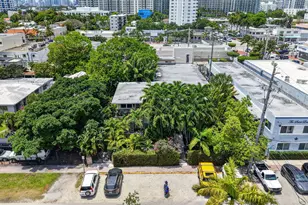 1446 Lenox Ave., Miami Beach, FL 33139 - Photo 24