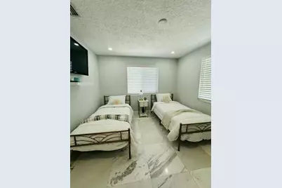 7540 Hope Street, Hollywood, FL 33024 - Photo 18