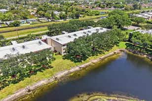 15461 Pembridge Dr, Delray Beach, FL 33484 - Photo 32