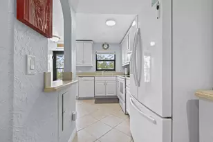 1300 Seaway Dr, Fort Pierce, FL 34949 - Photo 6