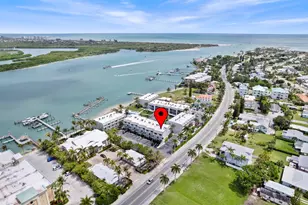 1300 Seaway Dr, Fort Pierce, FL 34949 - Photo 1