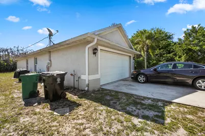 609 NW Cardinal Drive, Port Saint Lucie, FL 34983 - Photo 10