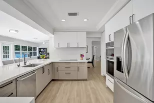 3930 NE 21st Ave, Fort Lauderdale, FL 33308 - Photo 8