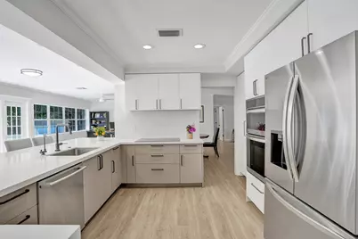 3930 NE 21st Avenue, Fort Lauderdale, FL 33308 - Photo 8