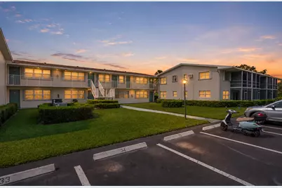 740 W Horizons W #203, Boynton Beach, FL 33435 - Photo 2