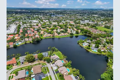 621 SW 98th Terrace, Pembroke Pines, FL 33025 - Photo 46